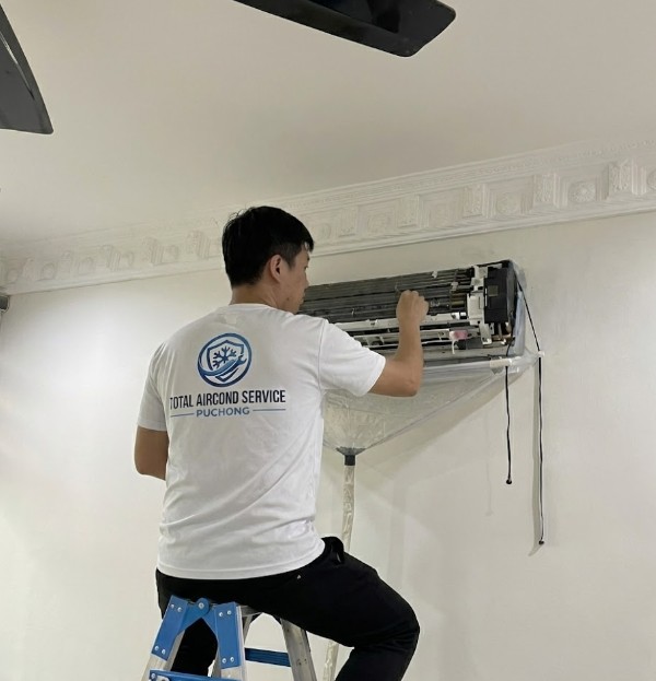 Total Aircond Service Puchong