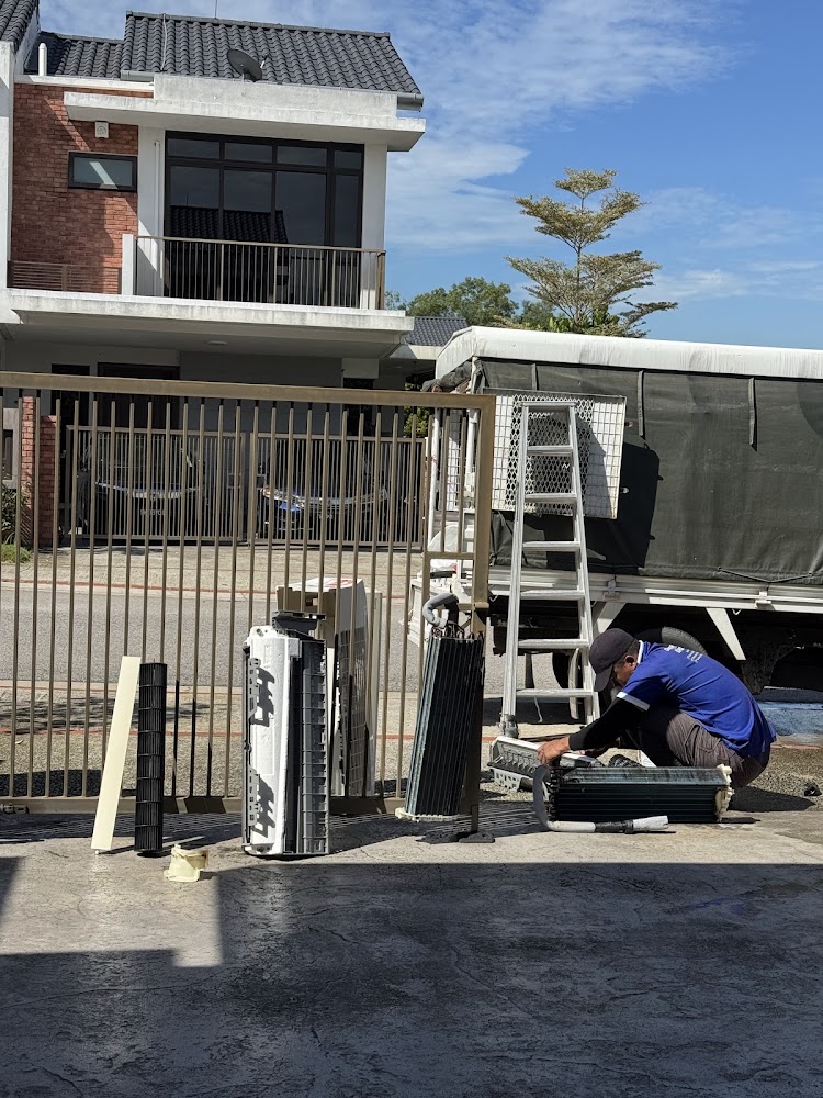 COOL CARE SERVICES SDN BHD