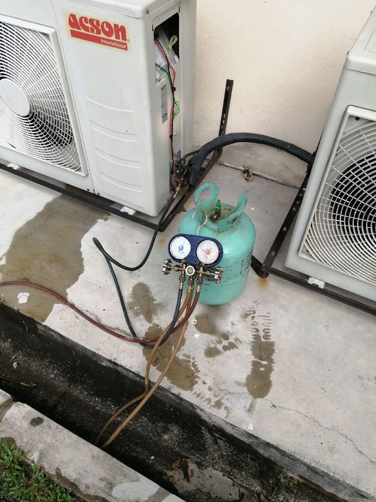 Servis aircond rumah atau pejabat & elektrikal area Selangor, Shah Alam murah MQ TECHNICIAN